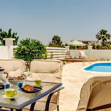 2 Bedrooms With Private Pool Enclosed Garden And Wifi At Zakynthos 1 Km Away From The Beach Laganas