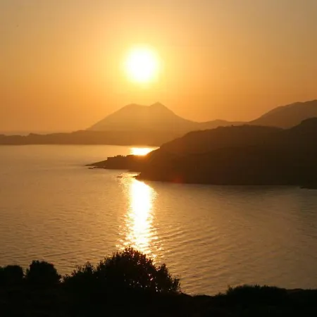 2 Bedrooms With Private Pool Enclosed Garden And Wifi At Zakynthos 1 Km Away From The Beach * Laganas